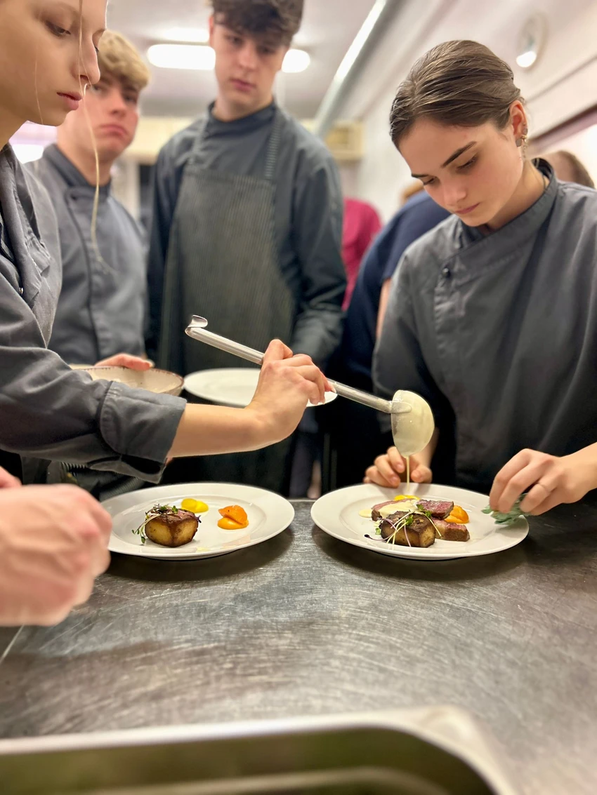 Př&iacute;prava hlavn&iacute;ho chodu