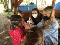 Smyslov&yacute; den 13